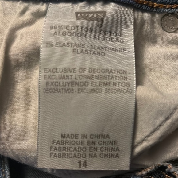 Levi's Slim Straight Blue Jeans with Vintage Texture - Picture 2 of 5